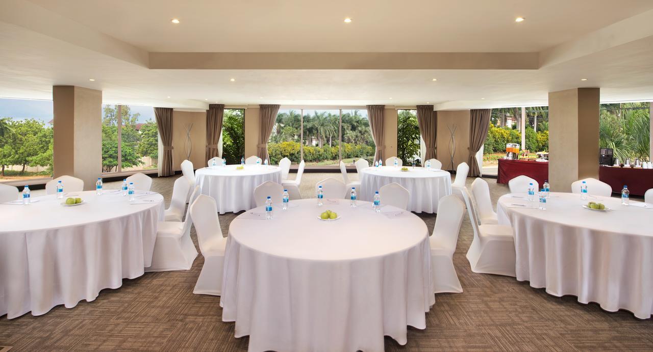 Ramada Resort By Wyndham Dar Es Salaam Exteriér fotografie