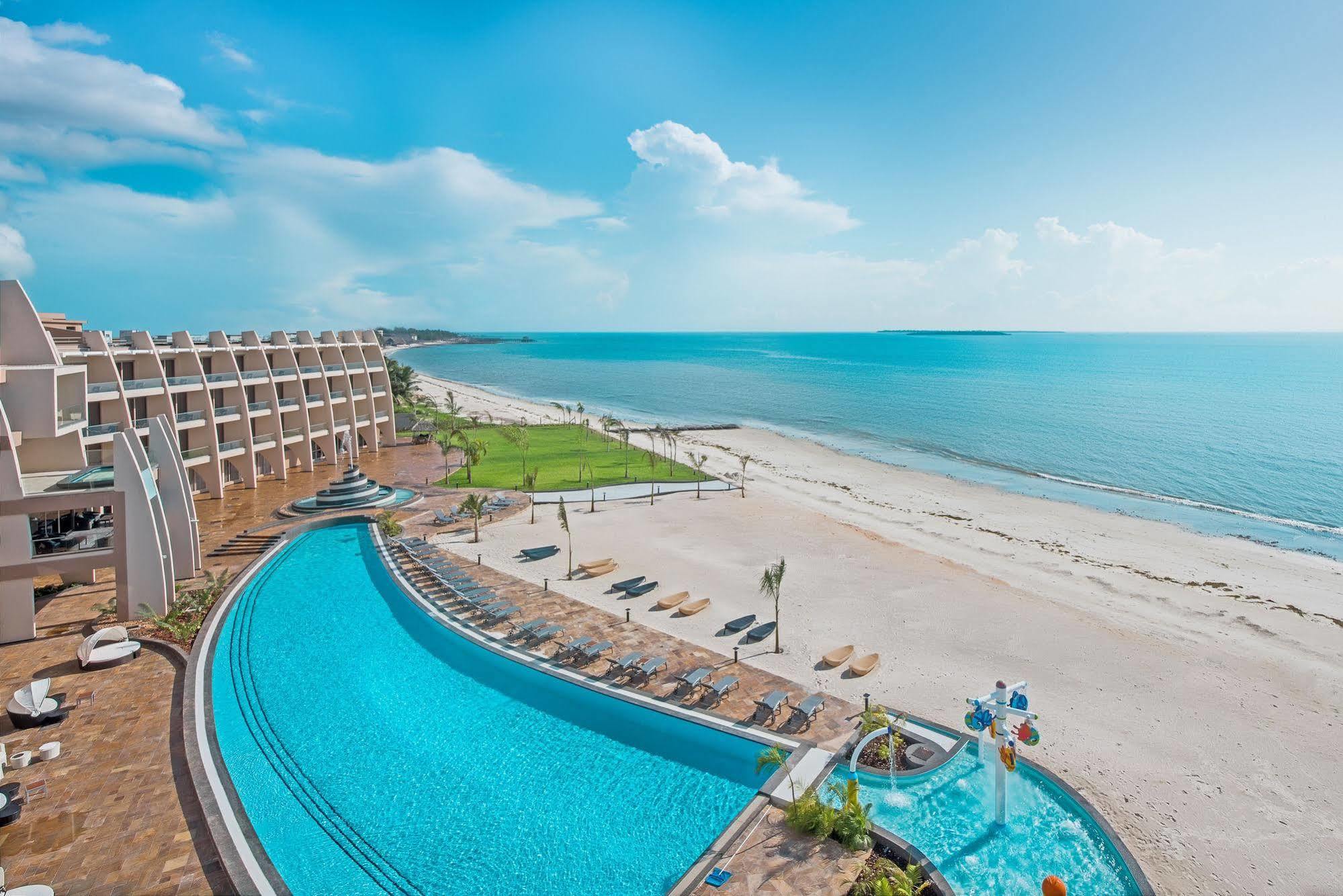 Ramada Resort By Wyndham Dar Es Salaam Exteriér fotografie
